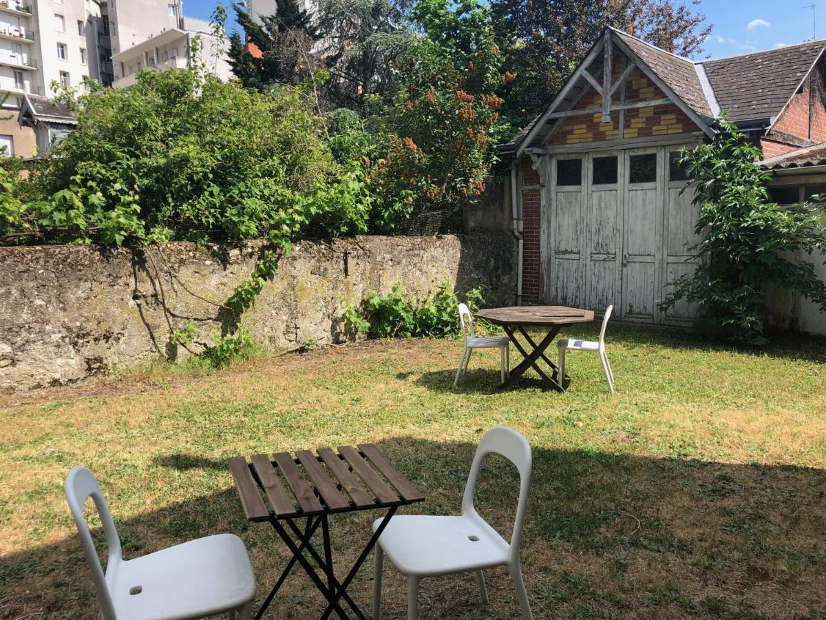 Studio Paisible Avec Jardin - Tours Centre Esterno foto
